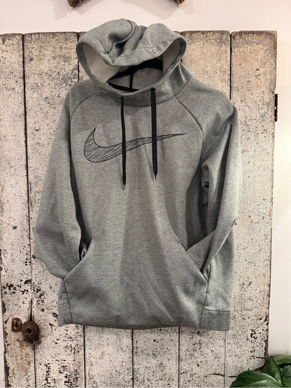 Nike Men’s Therma Dri Fit